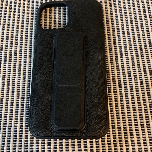 NWOT iPhone 12/12 pro saffiano case black - Picture 3 of 3